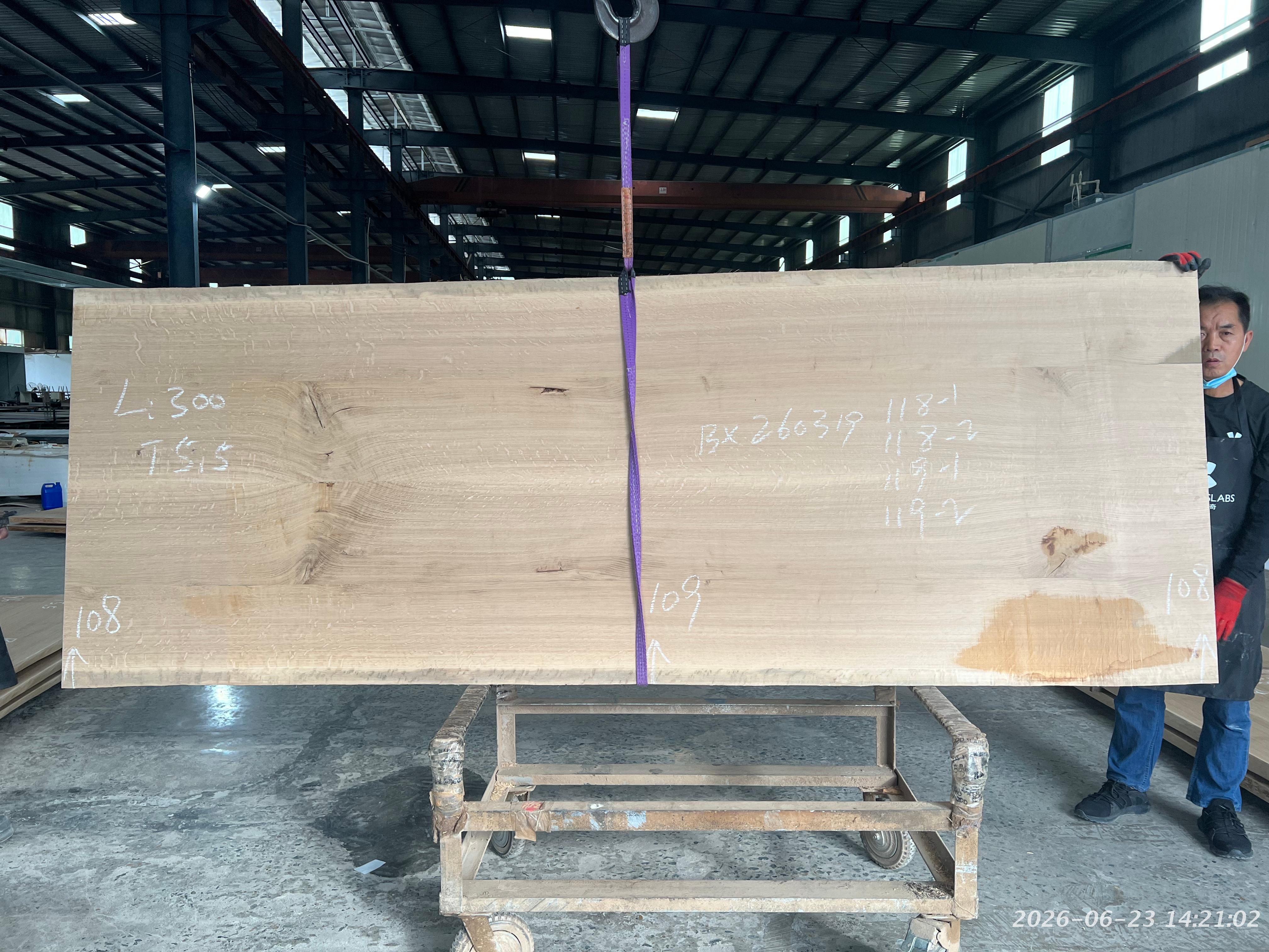 1e8bbf81-2_426694147.jpg