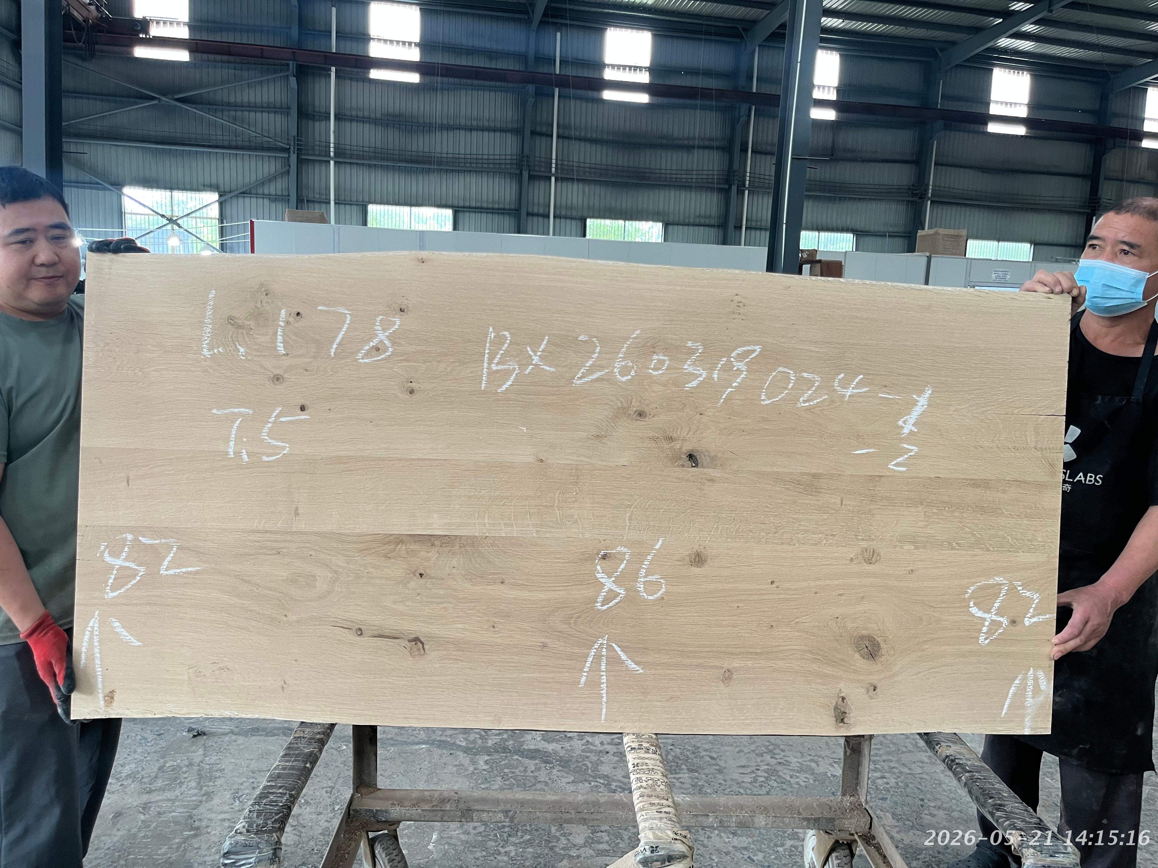 1327b5ac-5_324985450.jpg
