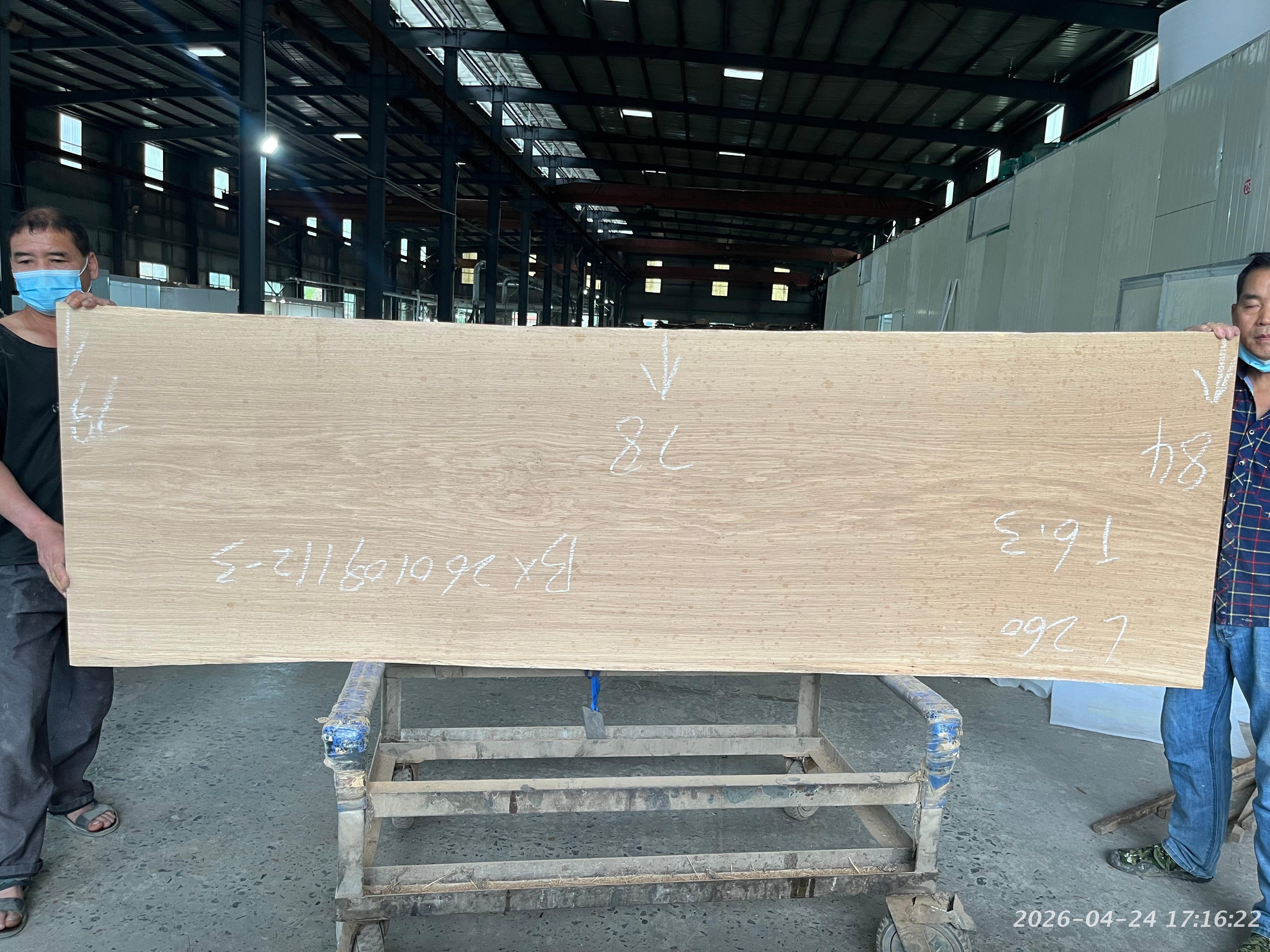 89c4beb9-5_516925595.jpg