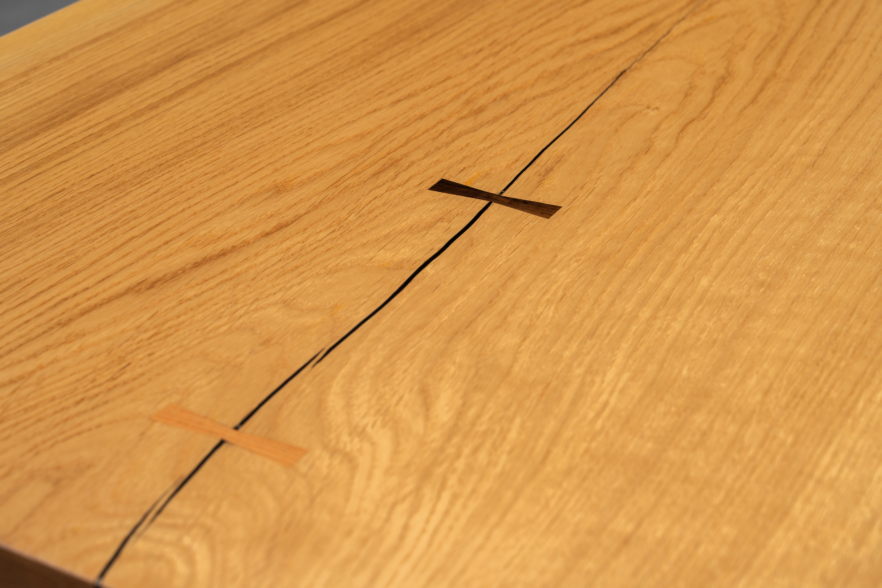 c8a8cb60-e_2105504469.jpg