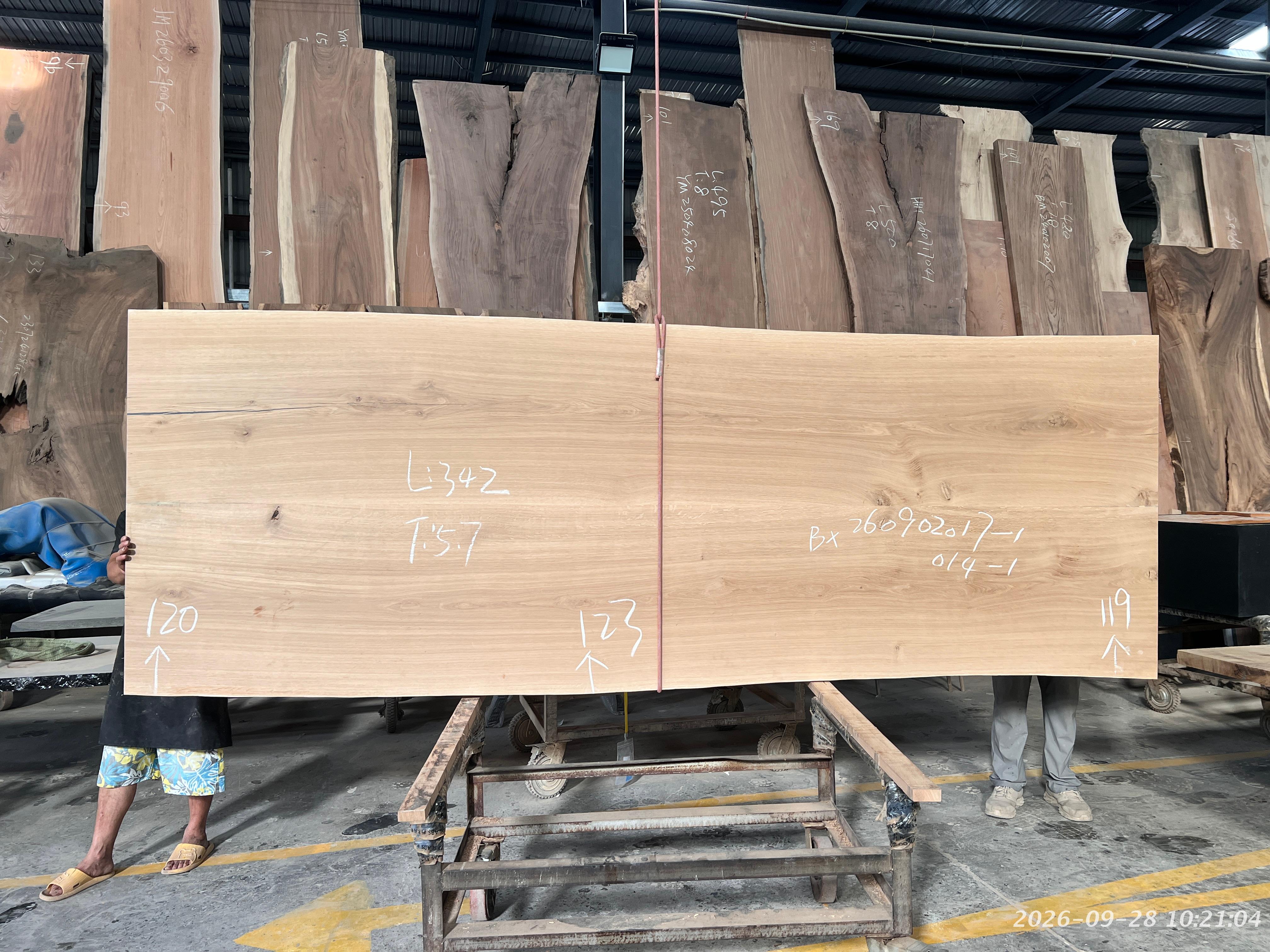 70350e0b-c_174151005.jpg
