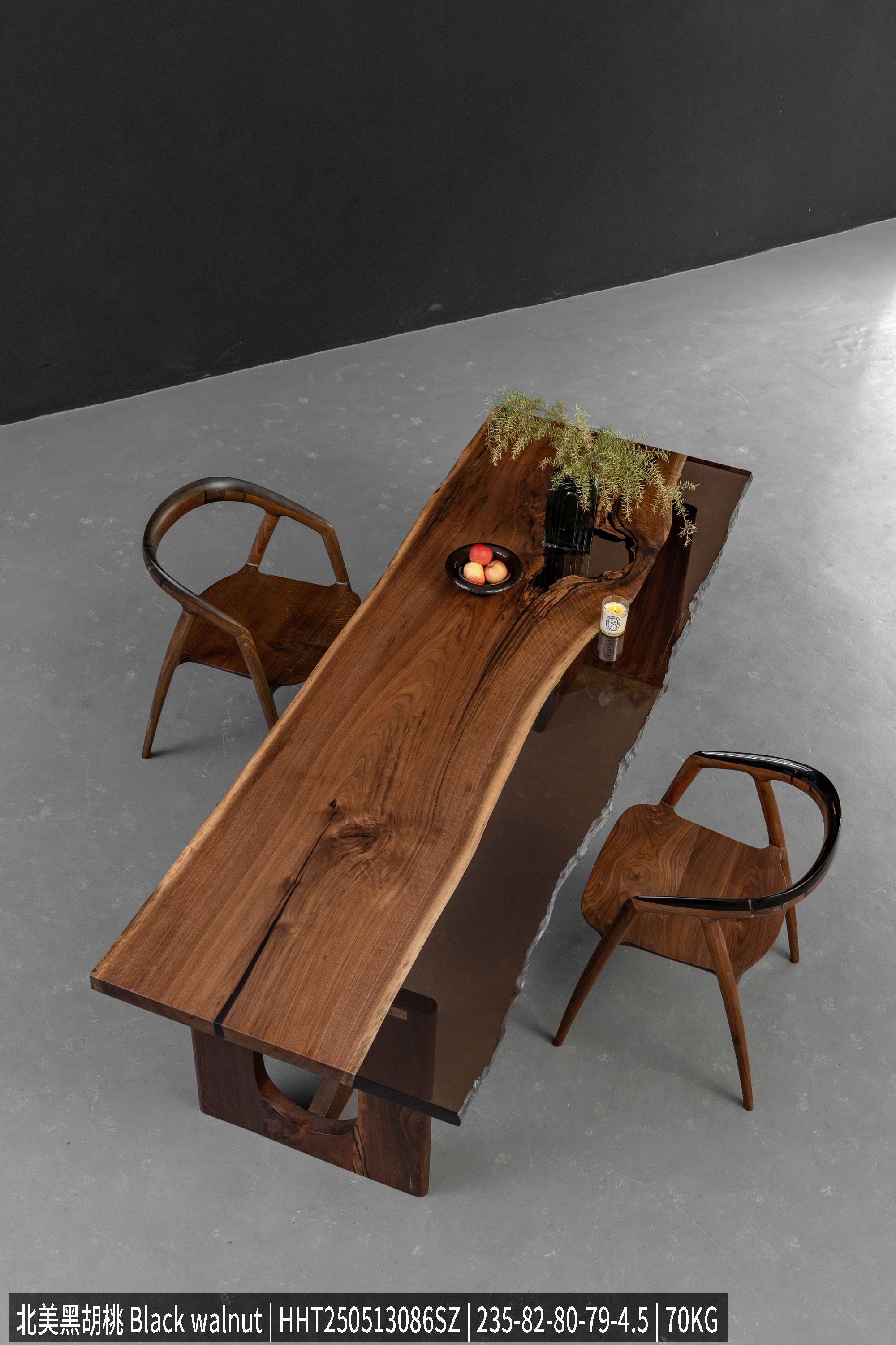 156eb2d3-d_504272690.jpg